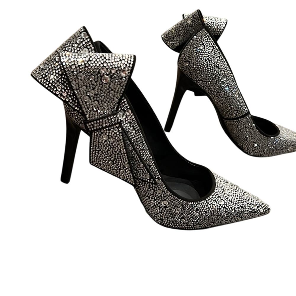 I.N.C. INC International Concepts Silvee Bow Black Bling Pumps Size 7